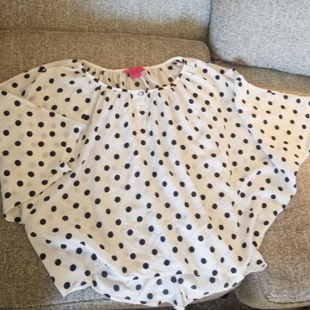 Sunny leigh polka dot high low blouse